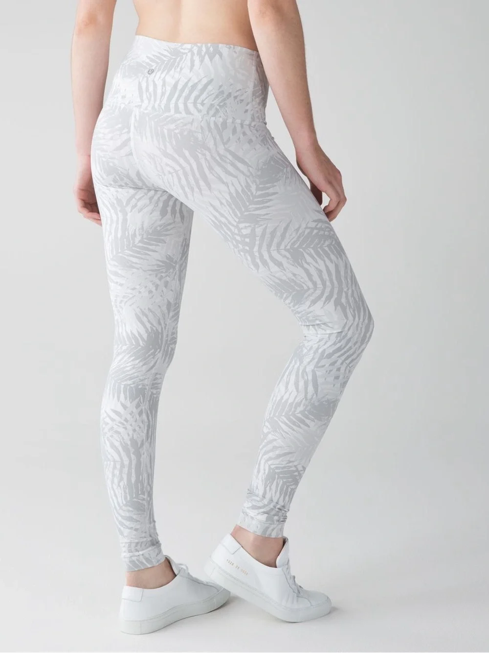 lululemon athletica Gray Camo High-Rise Leggings Wunder under